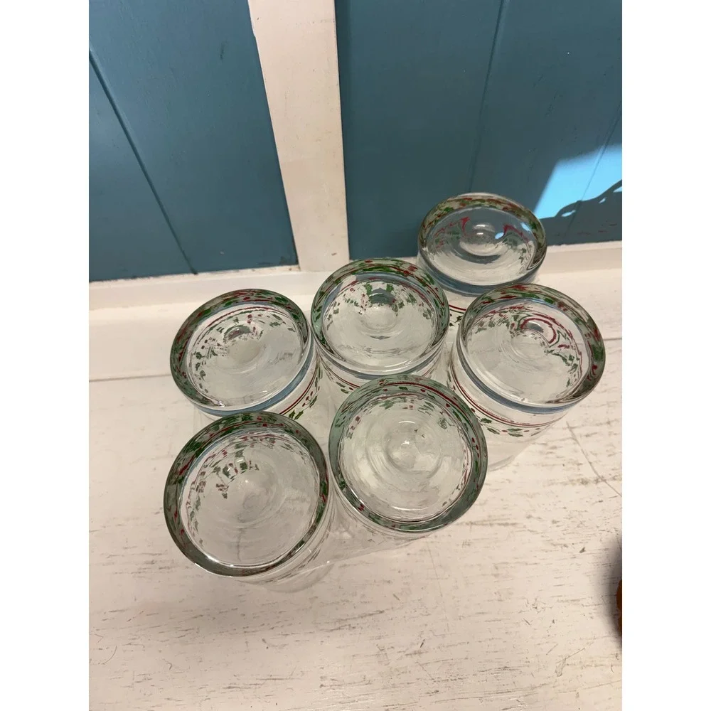 Vintage Arby's 1984 Christmas Collection Holly Berry Glass Tumblers Set of 6